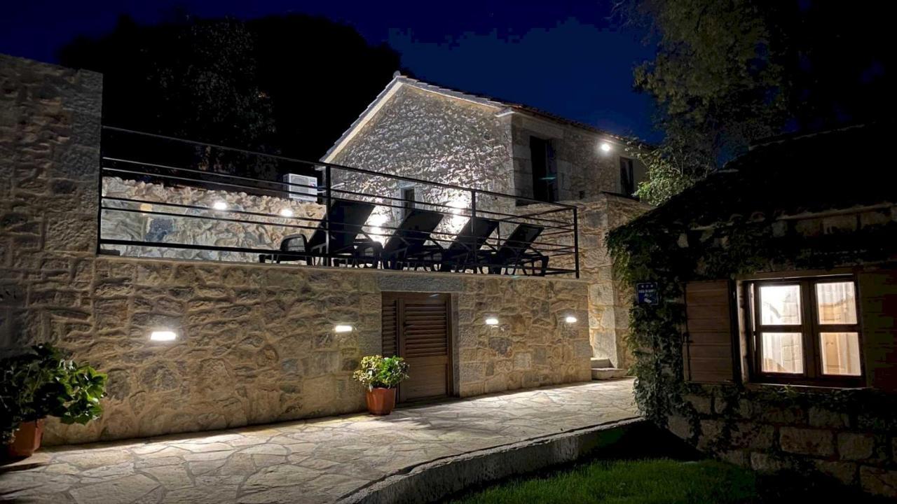 Stone Holiday Homes Stankovci With Pool And Mediterranean Gardens Exterior foto